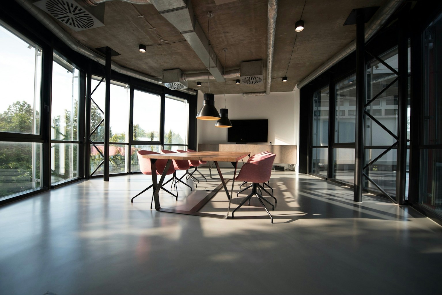 Best Cafes and Workspaces for Remote Workers in Antalya