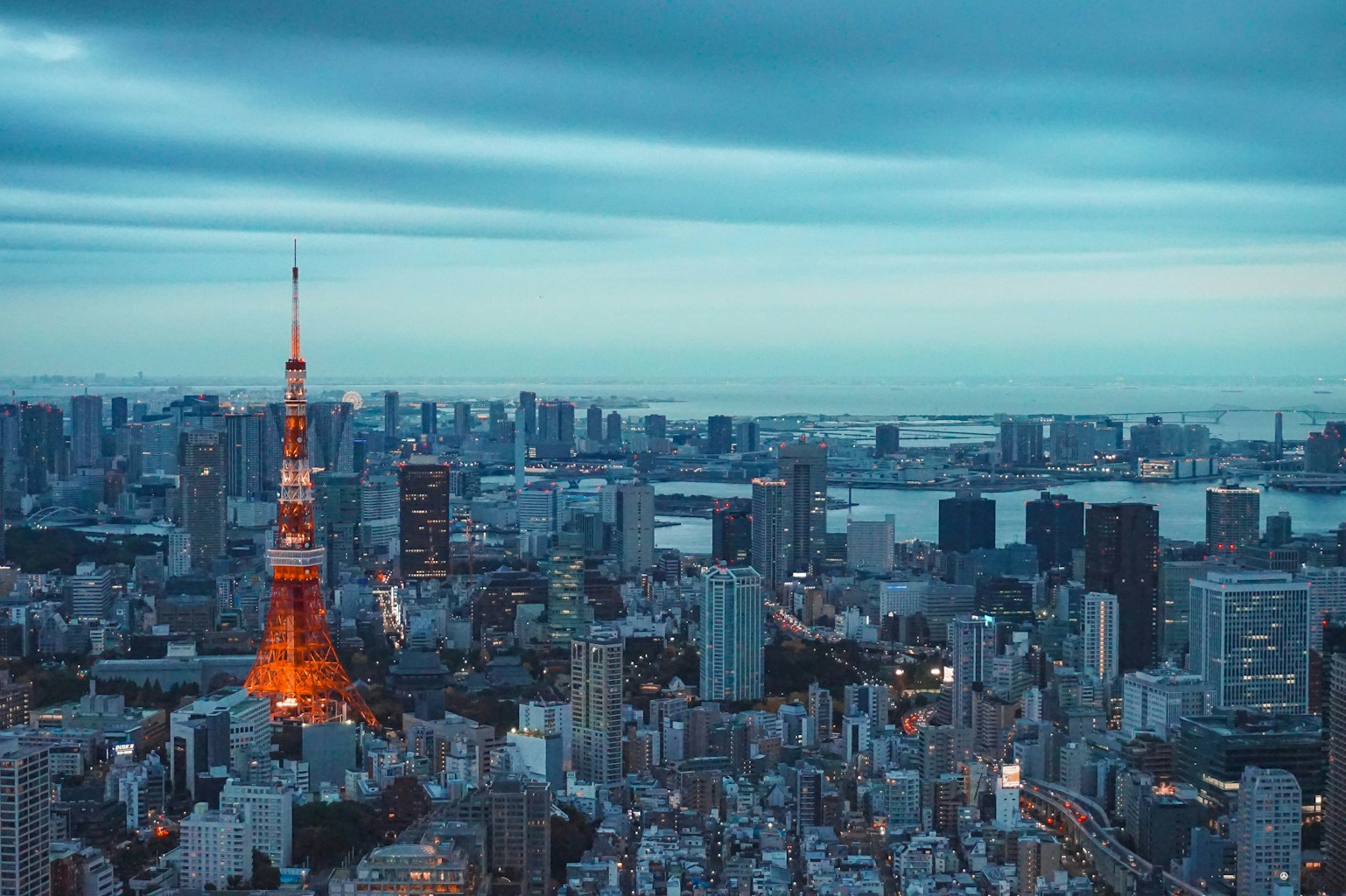 Experiencing Traditional Japanese Culture in Tokyo: Temples, Tea Ceremonies, and More