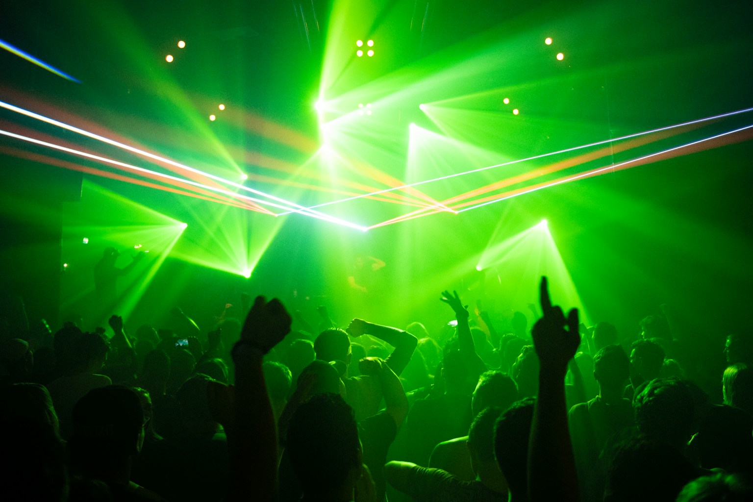 Nightlife in Barcelona: Bars, Clubs, and Street Parties