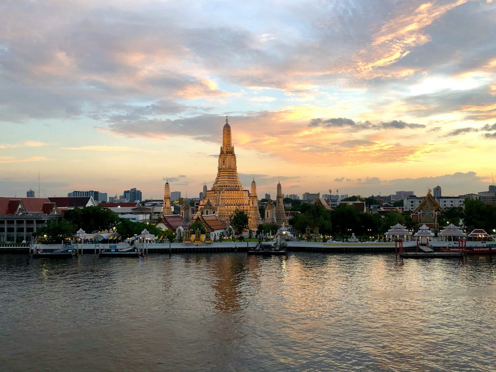 Exploring Bangkok: The City of Angels