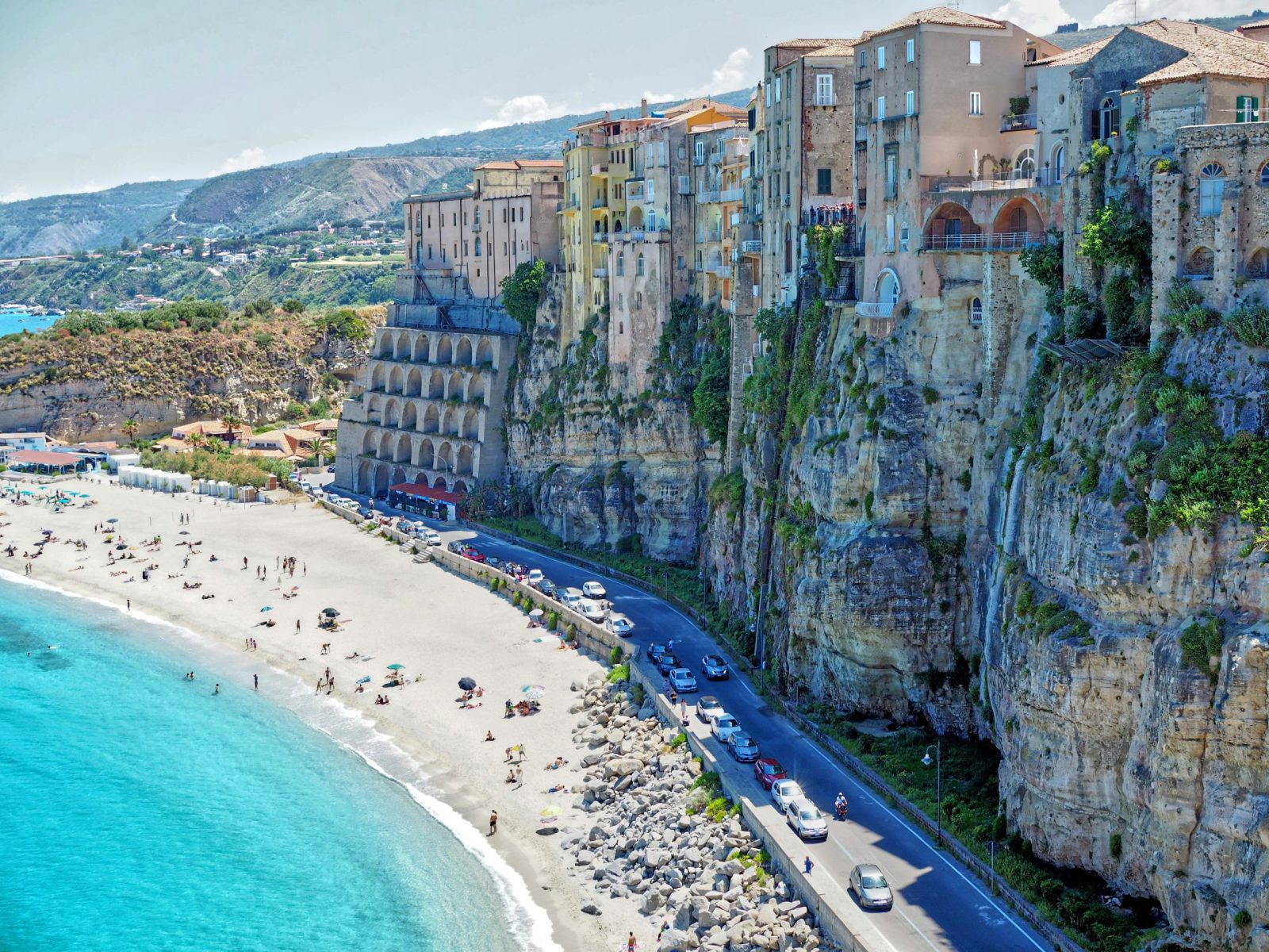 A Guide to Seasonal Travel: Where to Go Throughout the Year