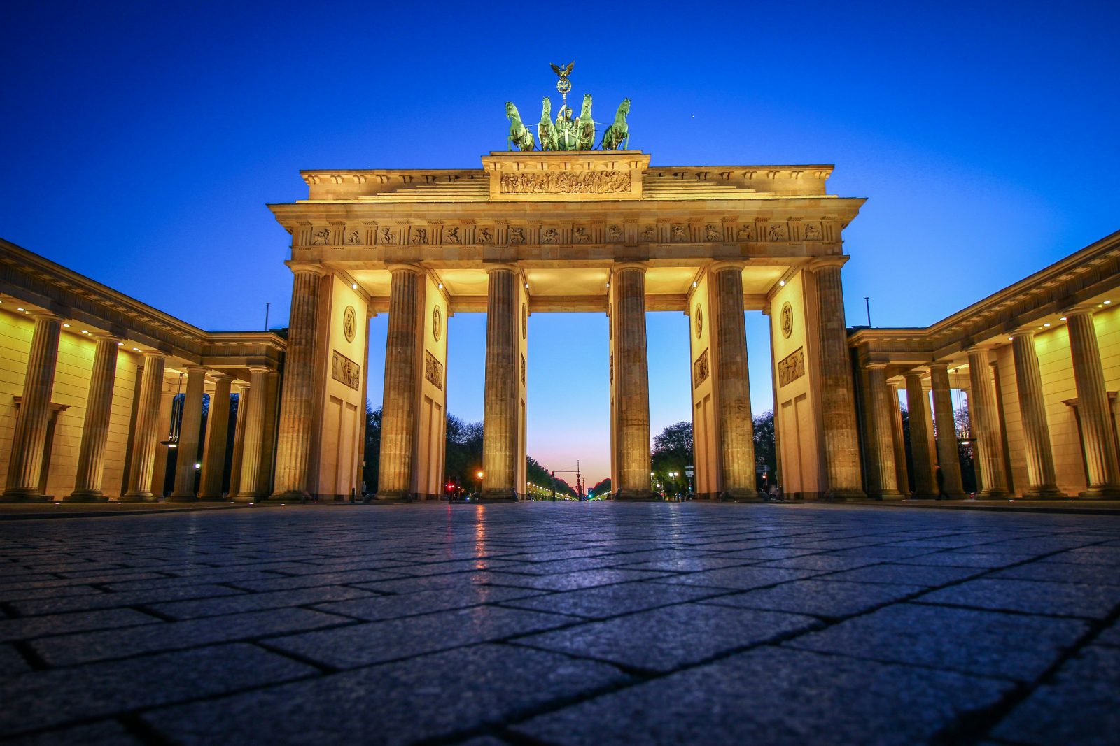 The Best Time to Visit Germany: Seasons, Weather, and Festivals
